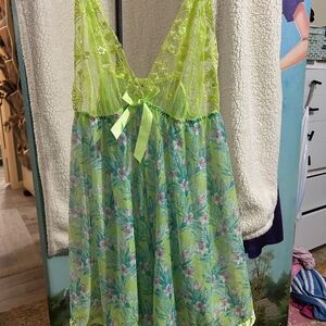 Floral Lace Trim Nightgown